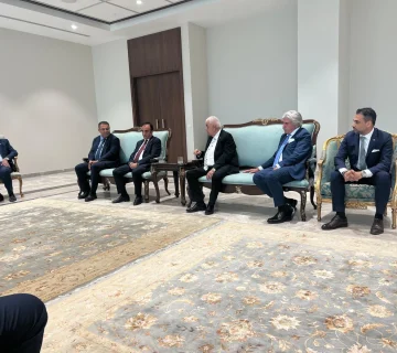 Tstk heyetinden kktc cumhurbaskani ersin tatar a anlamli ziyaret03 360x320